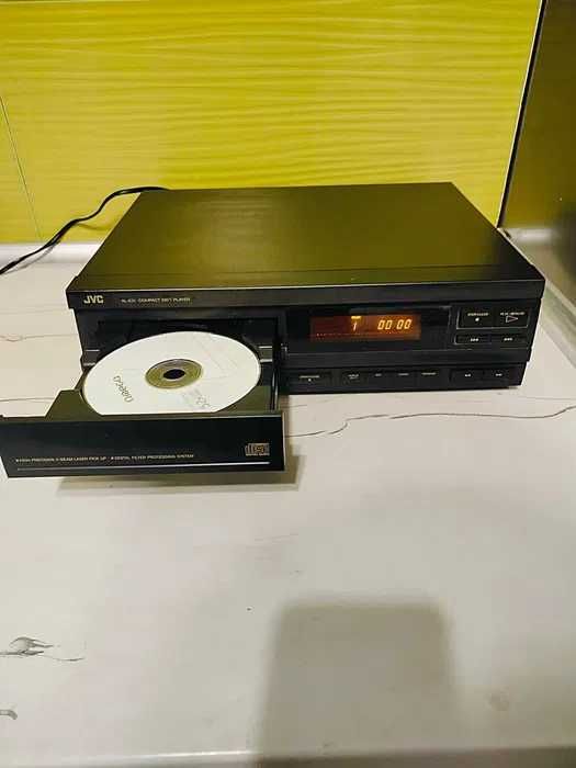 100% sprawny odtwarzacz CD JVC XL-E31 BK