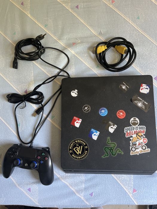 Playstation 4 em bom estado