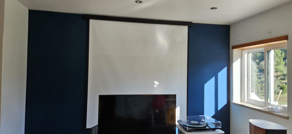 Tela de Projecção 1.80m x 1.80m