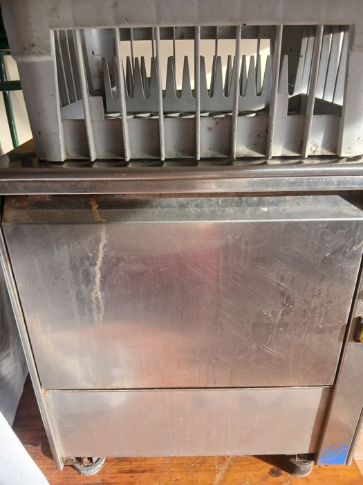 Vendo máquina lavar chávenas