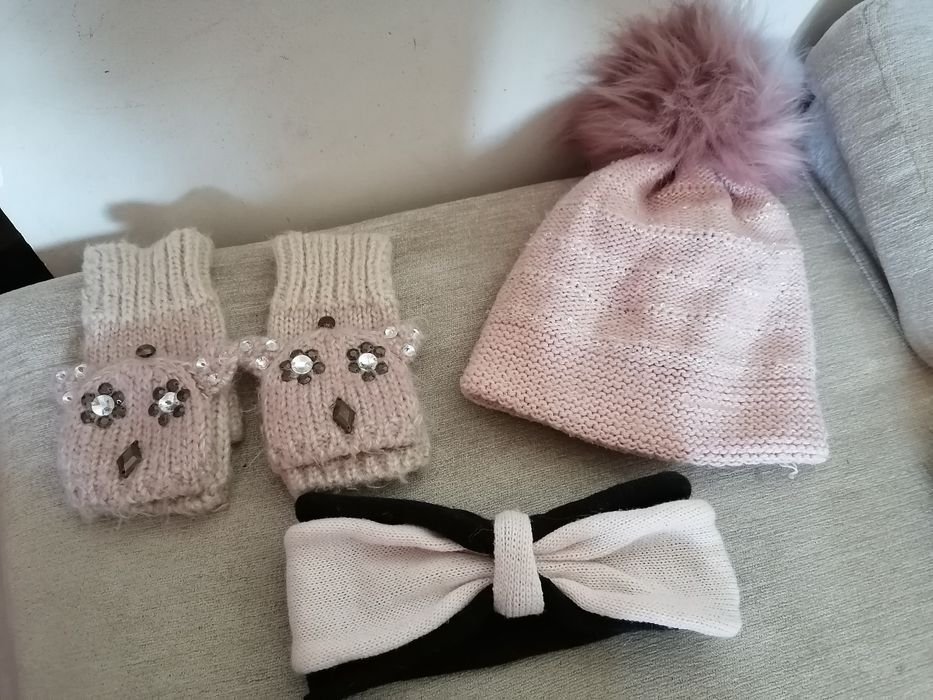 Набор Шапка повязка перчатки митенки набір