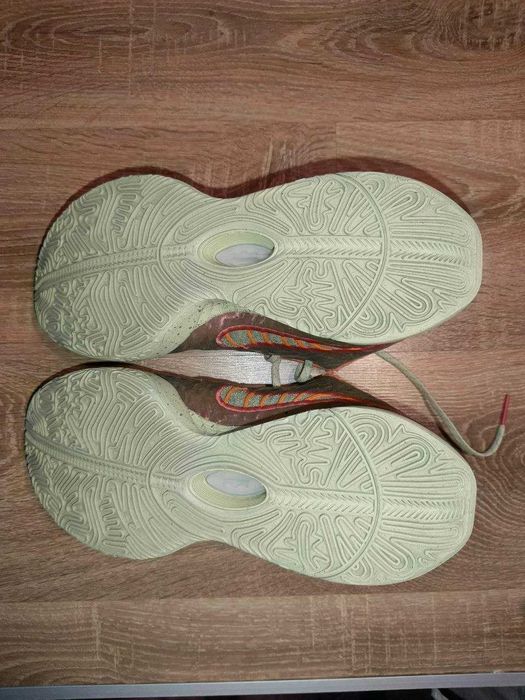 Кросівки Nike LeBron 21 “Queen Conch”