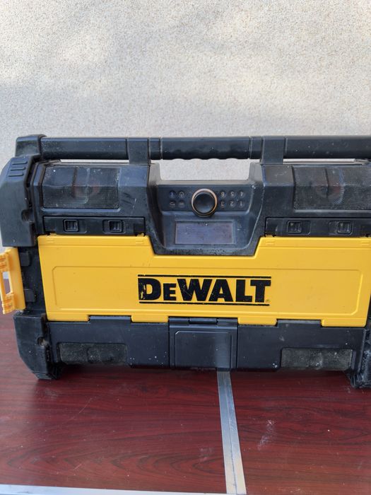 Dewalt DWST1 акустична система