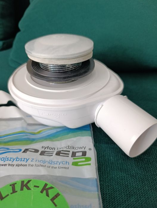 Syfon niski do brodzika otwór 50 mm, mosiężny klik - kłak Speedo 2