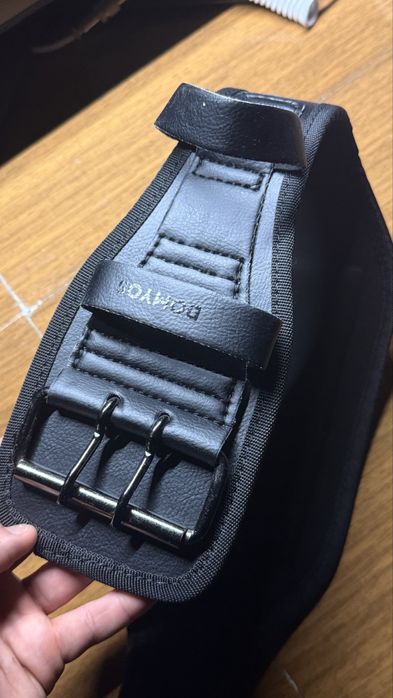 Cinto lombar academia