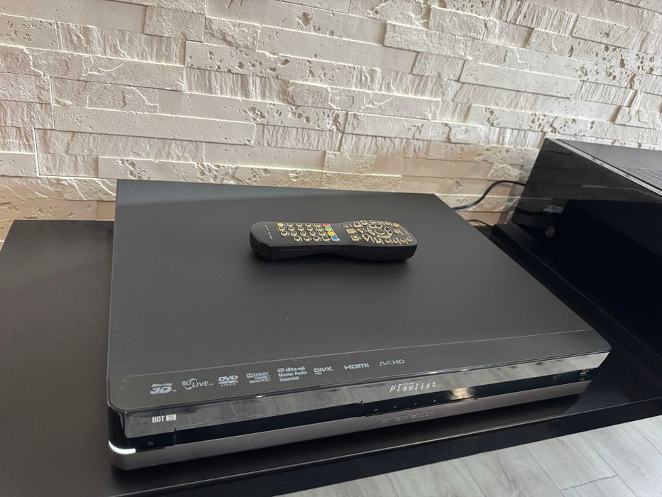 Harman Kardon BDT 30 odtwarzacz Blu-Ray pilot stan BDB