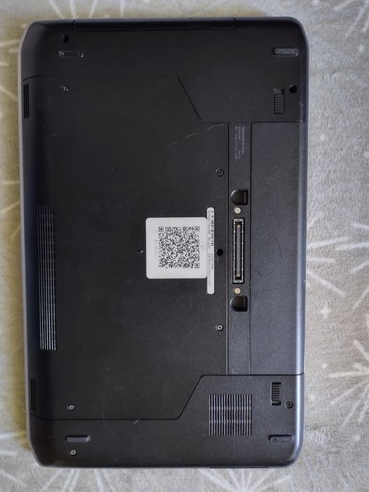 Dell Latitude E5520 ноутбук