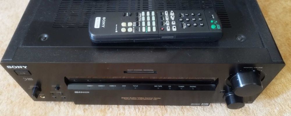 Amplituner Sony STR-DB830