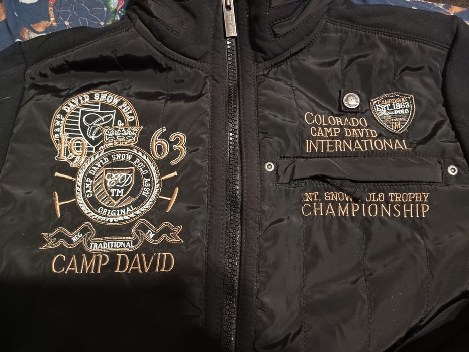 Куртка демісезонна  на флісі Camp David розмір М