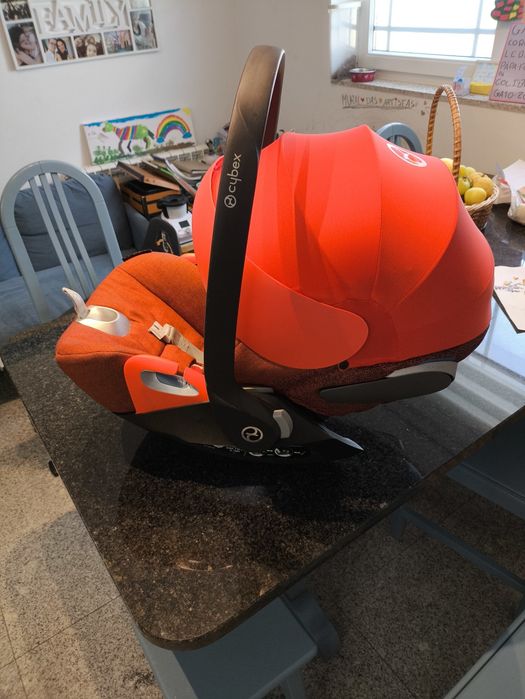 Cybex Cloud Z i-Size (Ovo/Babycoque) + Base Z Isofix Rotativa — Autumn Gold