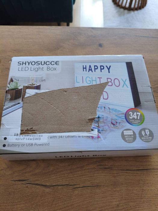 Light box. Nowy. Sterowany pilotem.