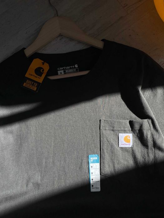 Новая футболка Carhartt