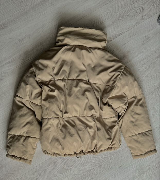 Демісезонна куртка Bershka