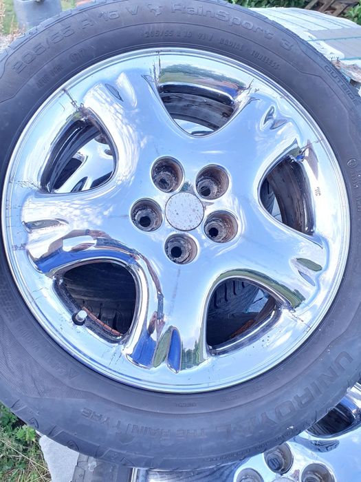 Sprzedam felgi wraz z oponami