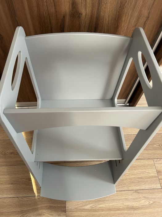 Вежа-помічник +мольберт