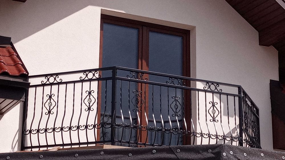 Balustrada balkonowa taras piękna kuta barierka na wymiar każdy kolor