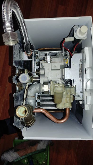 Продам Газову колонку  JUNKERS