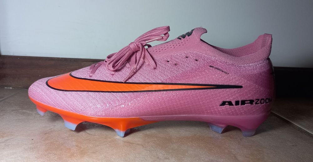 Chuteira nike air zoom mercurial vapor 16 pro