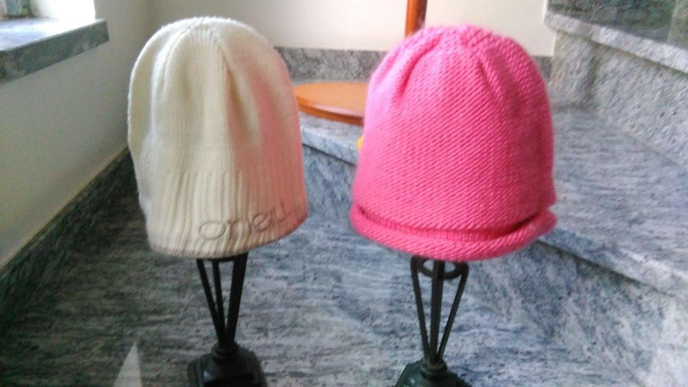 Gorros da marca O'Neill - Senhora