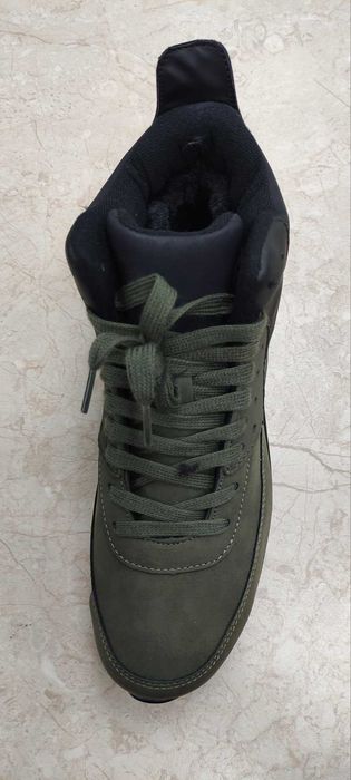 Кросівки зимові чоловічі нові