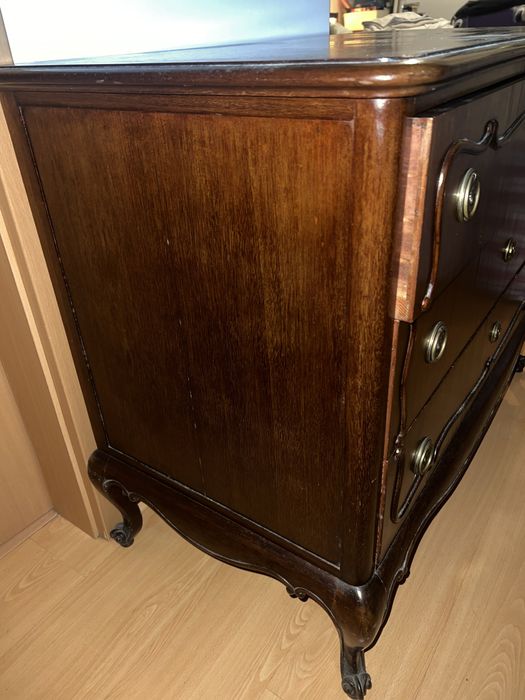 Comoda antiga madeira