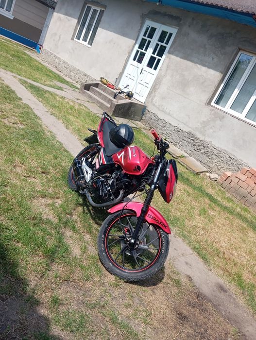 Продам СПАРК р20 в довільному стані