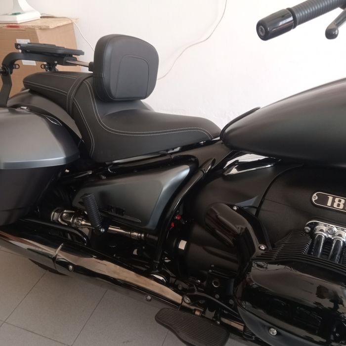 BMW r18 roctane vendo/troco
