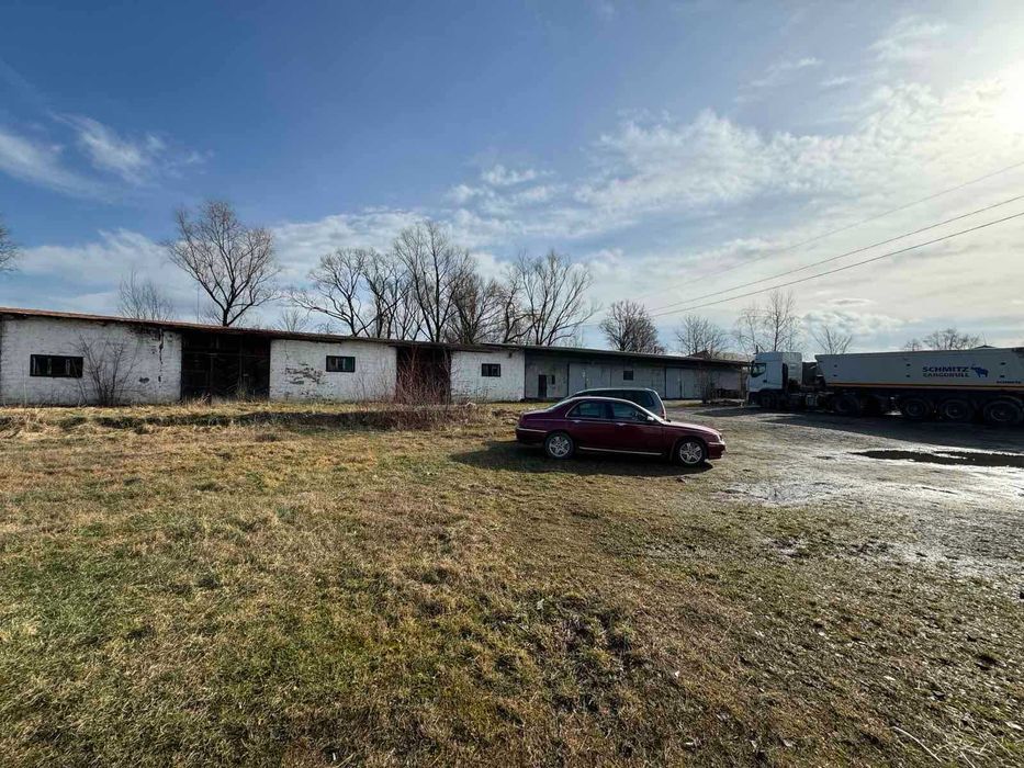 Продаж комерційного комплексу приміщень + земля 60 сотих, м. Дрогобич!