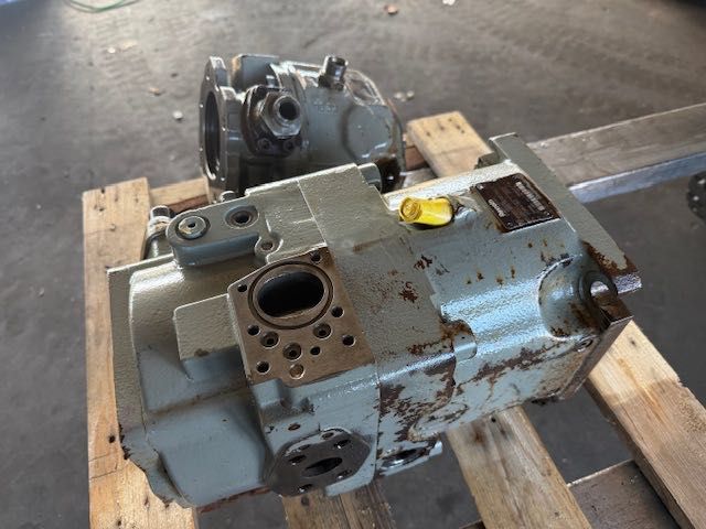 rexroth A 11V /rexroth A10V komplet 2 szt