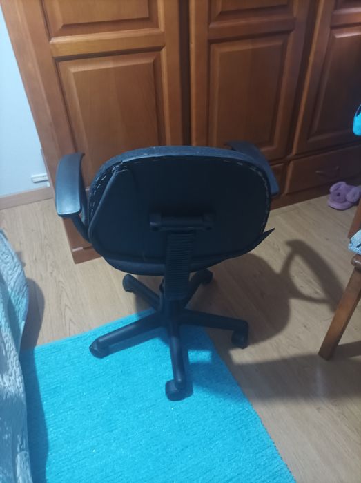 Cadeira pequena 10€