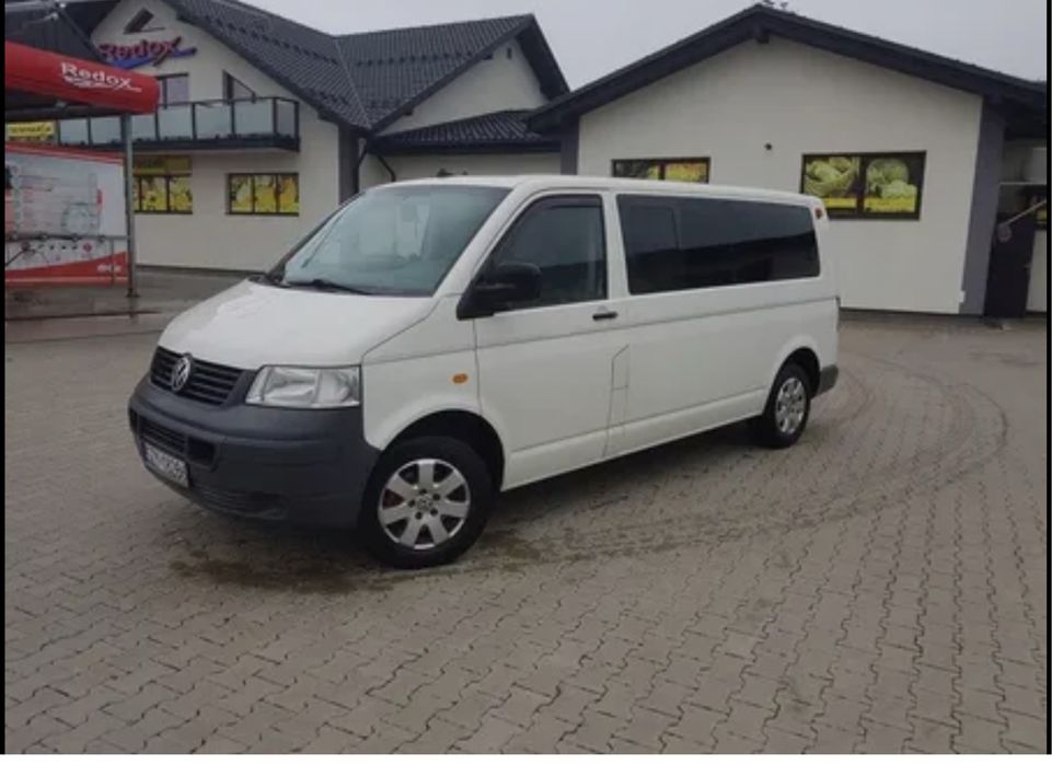 Transport przeprowadzki uslugi transportowe mebli