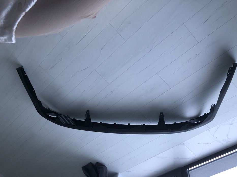 Губа заднього бампера Toyota Highlander 2014-2019