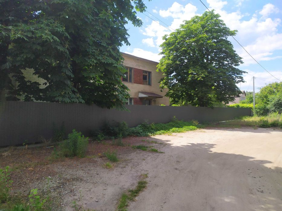 Продам нежитлове приміщення.