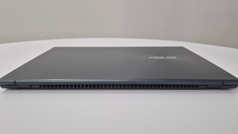 Ноутбук Asus 14"