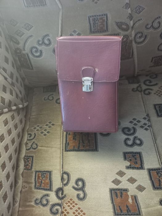 Продам фотовспышку