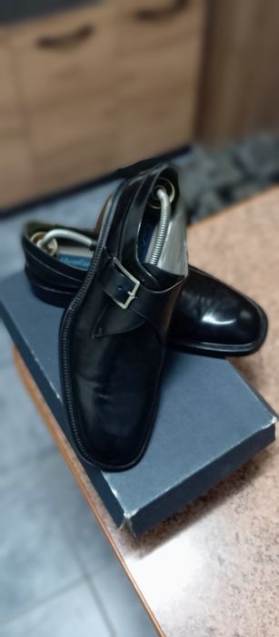 Чоловічі туфлі-монкі