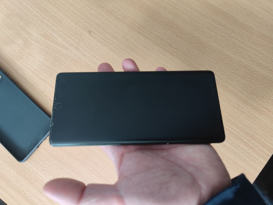 Продам Xiaomi Mi Mix 4