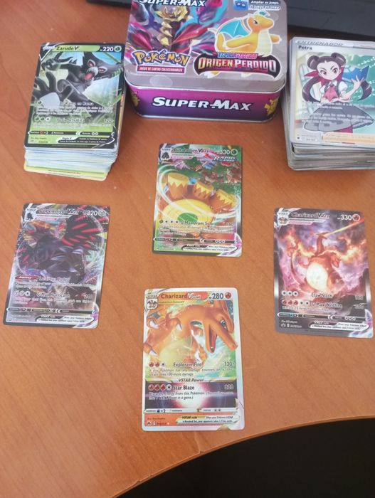 Cartas Pokémon vendo por 200€, cartas pra coleção