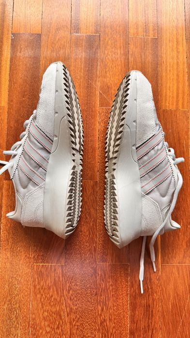 Sapatilhas Adidas Retropy F2