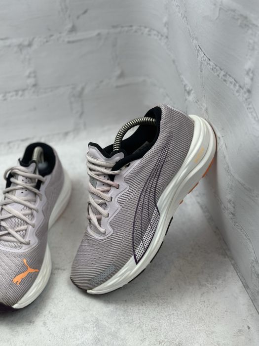 Жіночі спортивні бігові кросівки Puma Velocity Nitro 38p