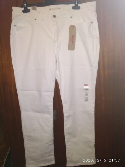 Женские джинсы Levi's !