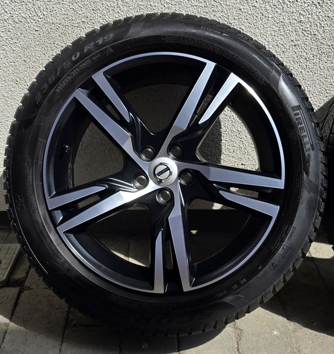 Koła felgi Volvo XC60II 7.5Jx19 rok 2025 super stan