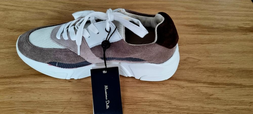 Massimo Dutti buty sportowe rozm. 35
NOWE