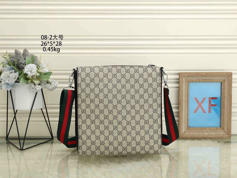 Сумка Gucci Courier Crossbody как у Урагана Хокаге