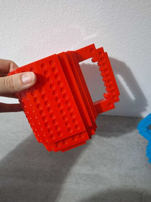 Klockowy kubek, czerwony