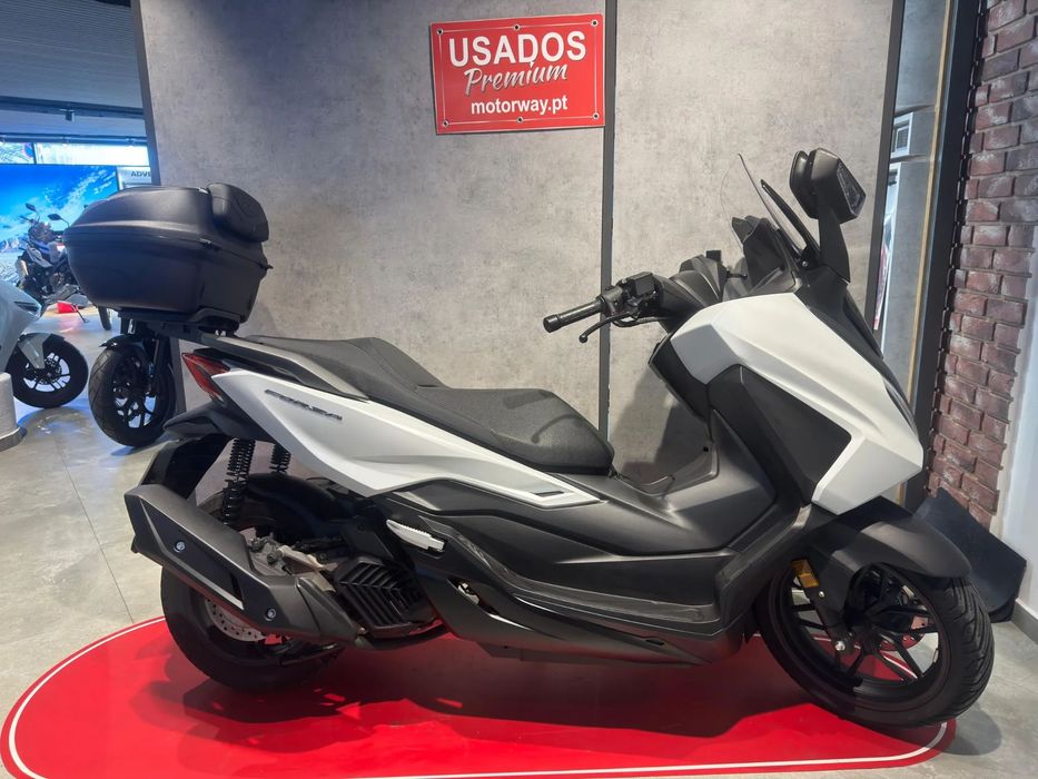 Honda Forza