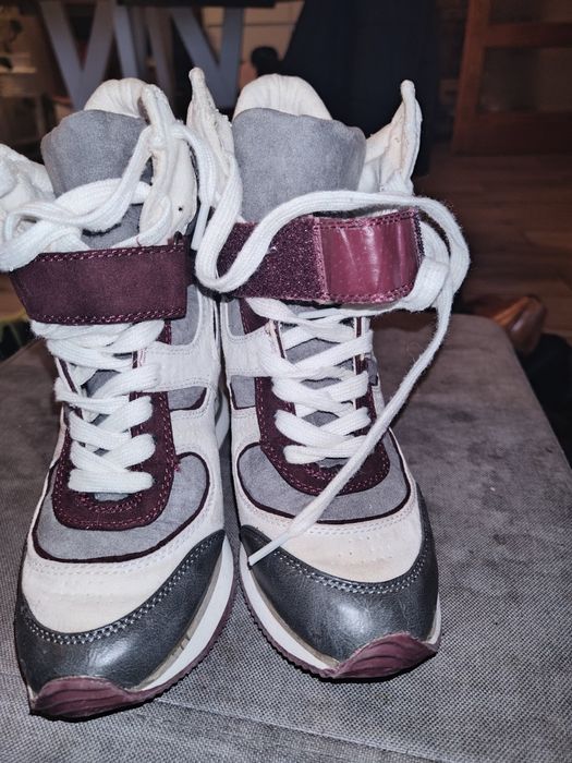Buty sportowe na koturnie hot spot rozmiar 38