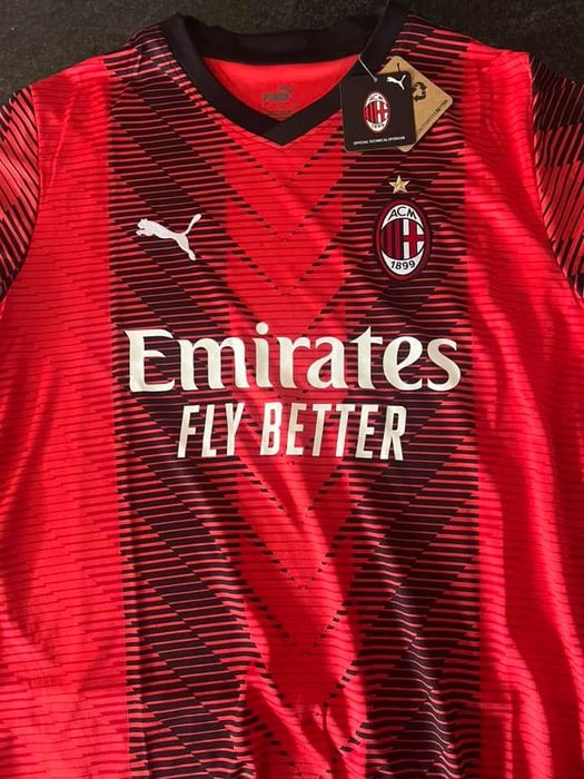 Equipamento AC MILAN 2023/2024