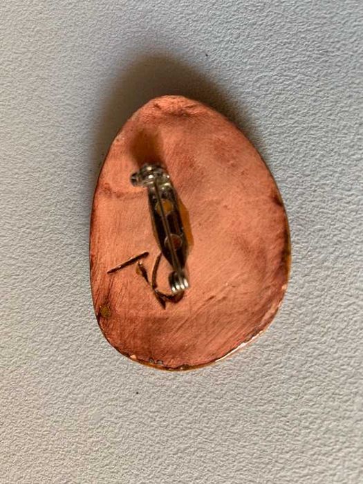 Pregador para Gola de Casaco