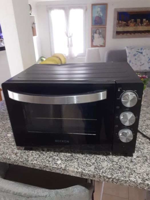 Forno Becken preto
